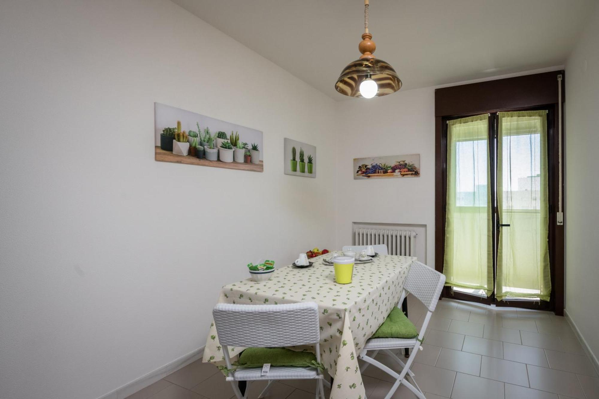 Interno 14 Bed & Breakfast Taranto Exterior photo